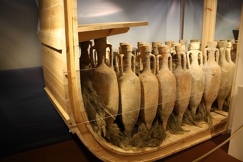 Recreación del método de almacenaje de ánforas en embarcaciones (Empúries)
